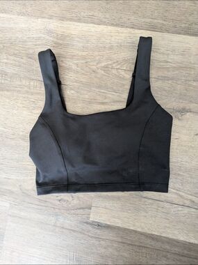 Offline By aerie Black Square-Neck The Hugger Sports Bra Sz Xs
